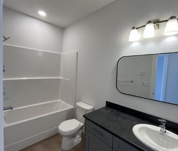 WHITTAKER 2 - A - 8710 - Photo 5