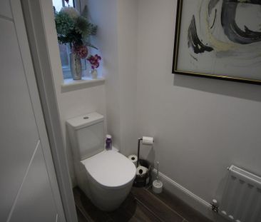 3 bedroom semi-detached house to rent - Photo 5