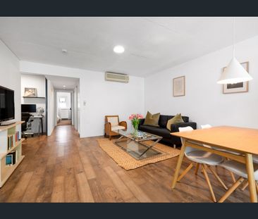 Furnished Urban Sanctuary Just off James Street! - Photo 2