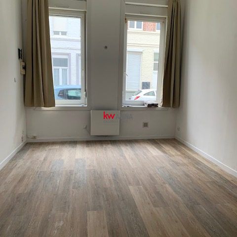 Location Appartement 1 pièce 20m² ARMENTIERES 59280 - Photo 1