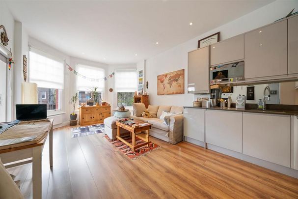 2 bedroom apartment to rent - Photo 1