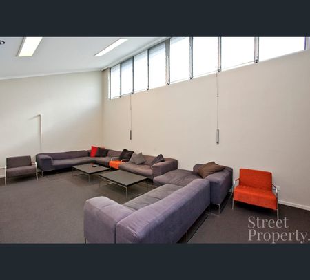 18 Brown Street, Newcastle, NSW 2300 - Photo 5