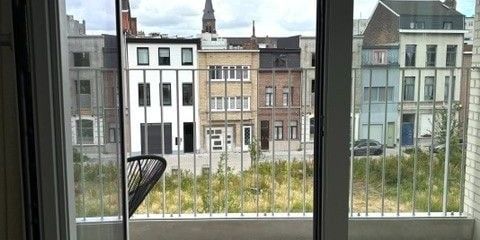 Appartement te huur in Antwerpen voor € 1.400 met 2 slaapkamers - Photo 3