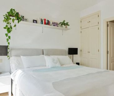 3 bedroom luxury Semidetached House for rent in Estepona, Spain - Photo 3