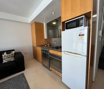 24/8-14 Brumby St, Surry Hills, NSW 2010 - Photo 4