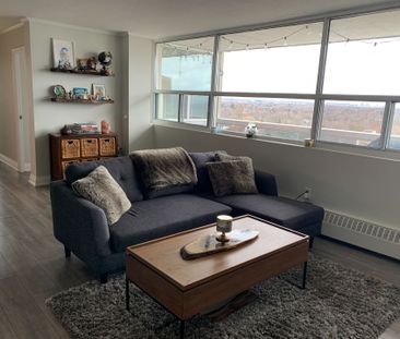 For Lease - 2263 Marine Drive Unit# 1704, Oakville, Ontario - Photo 2