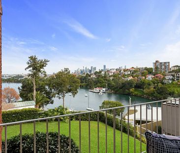 Panoramic Mosman Bay, Harbour and Sydney Skyline Views - Photo 2