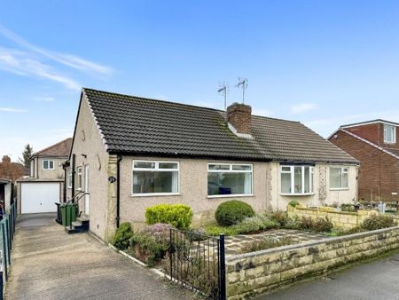 Westfield Mount, Yeadon, Leeds - Photo 2