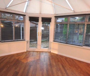 3 bedroom semi-detached house to rent - Photo 6