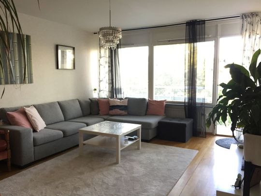 Ekholmsvägen, Skärholmen - Foto 1