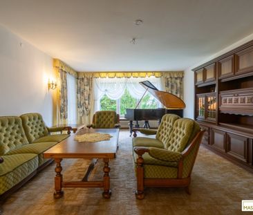 NEUER PREIS - Charmant möblierte 3 Zimmer Wohnung mit Eigengarten i... - Photo 2