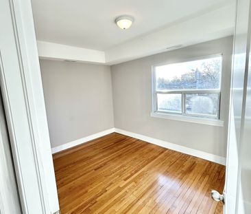 For Lease - 15 Thirty Third Street Unit# 301, Toronto, Ontario - Photo 5