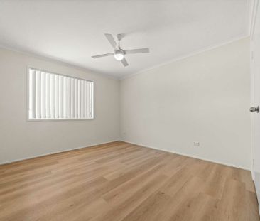 Recently Renovated 2 Bedroom Unit with Aircon & Automatic Garage Ea... - Photo 3
