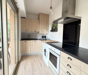 Location Appartement 1 pièce 31m² - Photo 3