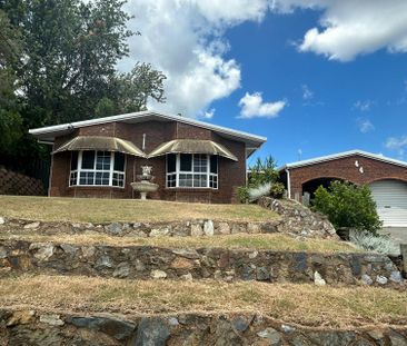 SPACIOUS 4 BEDROOM HOME WITH ROOM FOR THE WHOLE FAMILY - Photo 4