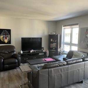 5 1/2 - Terrebonne - 2 125 $/mois - Photo 2