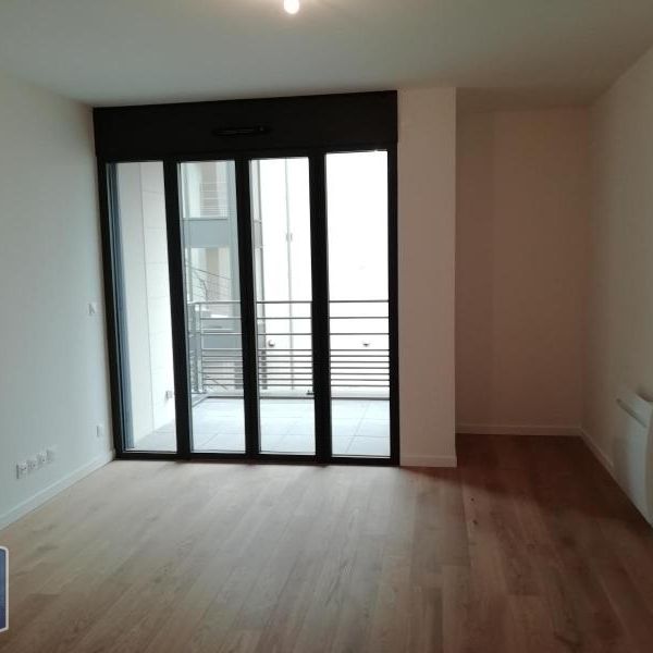 Location Appartement 2 pièces 42m² ST CYR SUR LOIRE 37540 - Photo 1