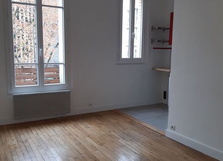 Appartement à louer 2 pièces • 28,93 m2 Issy-les-Moulineaux - Photo 2