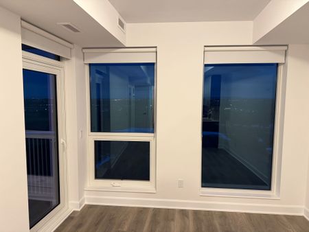 For Lease - 3240 WILLIAM COLTSON AVE Avenue Unit# 1205, Oakville, Ontario - Photo 2