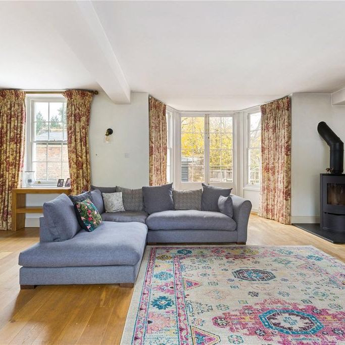 2 bedroom terraced house to rent - Photo 1