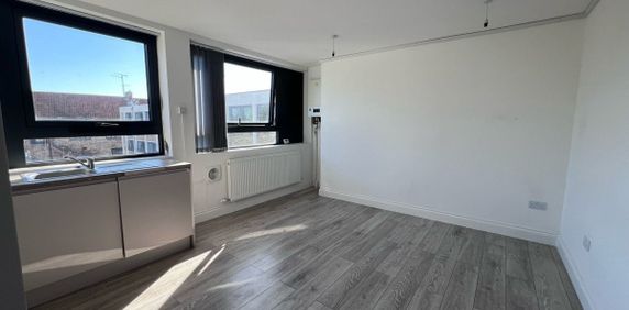 St Nicholas Street - Photo 2