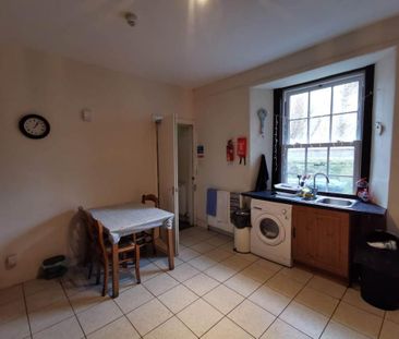 5 bedroom semi-detached house to rent - Photo 3