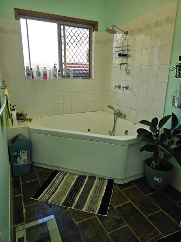 Bentley Park - Photo 4