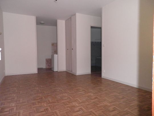 Location Appartement 2 pièces 38m² - Photo 1