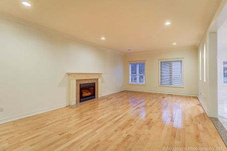 For Lease - 227 Boake Trail, Richmond Hill, Ontario - Photo 2