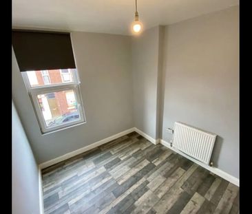 2 Bed Flat, Beaconsfield St, NG7 - Photo 3