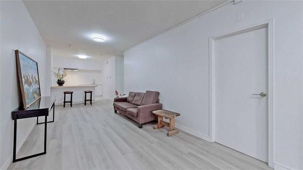 For Lease - 113 James Street Unit# 201, Hamilton, Ontario - Photo 1