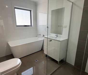 3 bedroom townhouse - affordable housing - Photo 4