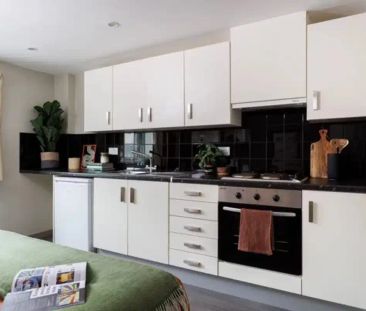 Double Partly Accessible Studio - Photo 6