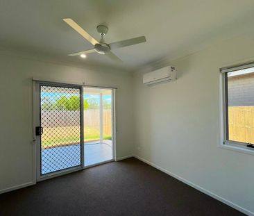 Brand New Spacious 3-Bedroom Family Home with Alfresco - Photo 3
