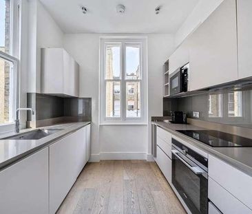 Earls Court Square, Earls Court, SW5 - Photo 2