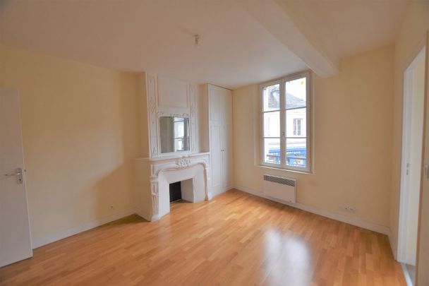 Location appartement 3 pièces, 75.88m², Magny-en-Vexin - Photo 1