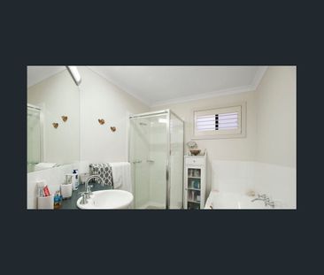 STYLISH TWO-BEDROOM TOWNHOUSE WITH EXCEPTIONAL OUTDOOR SPACE! - Photo 3