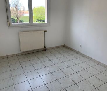 Location Appartement 2 pièces 40m² TROYES 10000 - Photo 3