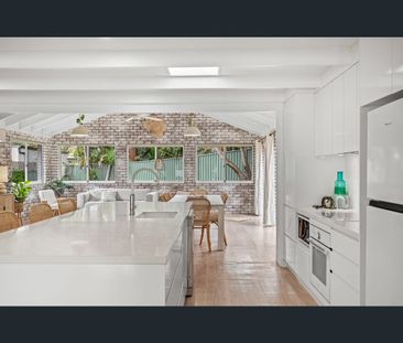 6 Crystal Street, Forresters Beach, NSW 2260 - Photo 2