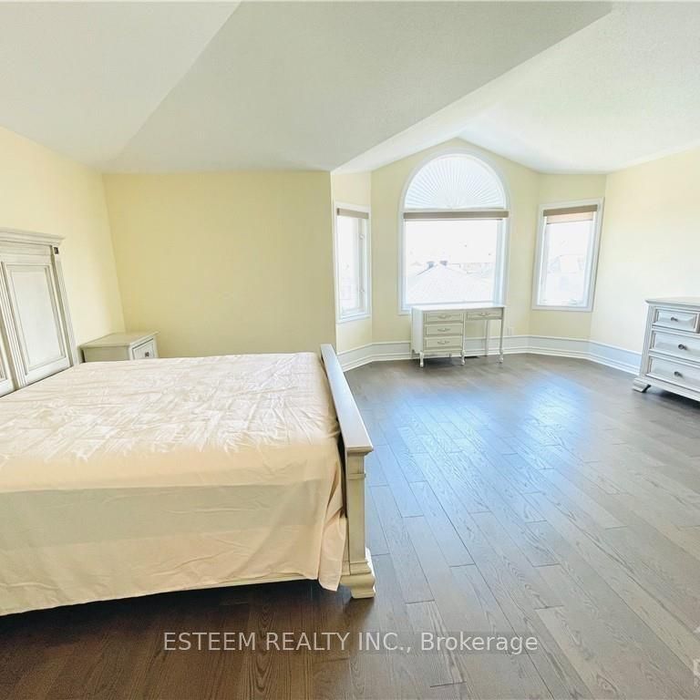 For Lease - 357 Laughlin Circle, Kanata, Ontario - Photo 1