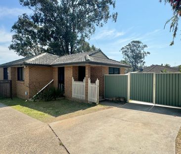 FAMILY HOME - Photo 5