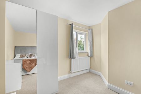 2 Bed Flat, Ashley House, BS2 - Photo 5