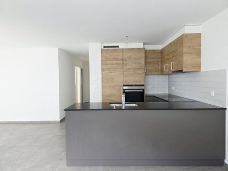 3.5 Zimmer, 75 m², 2. Stock - Photo 3