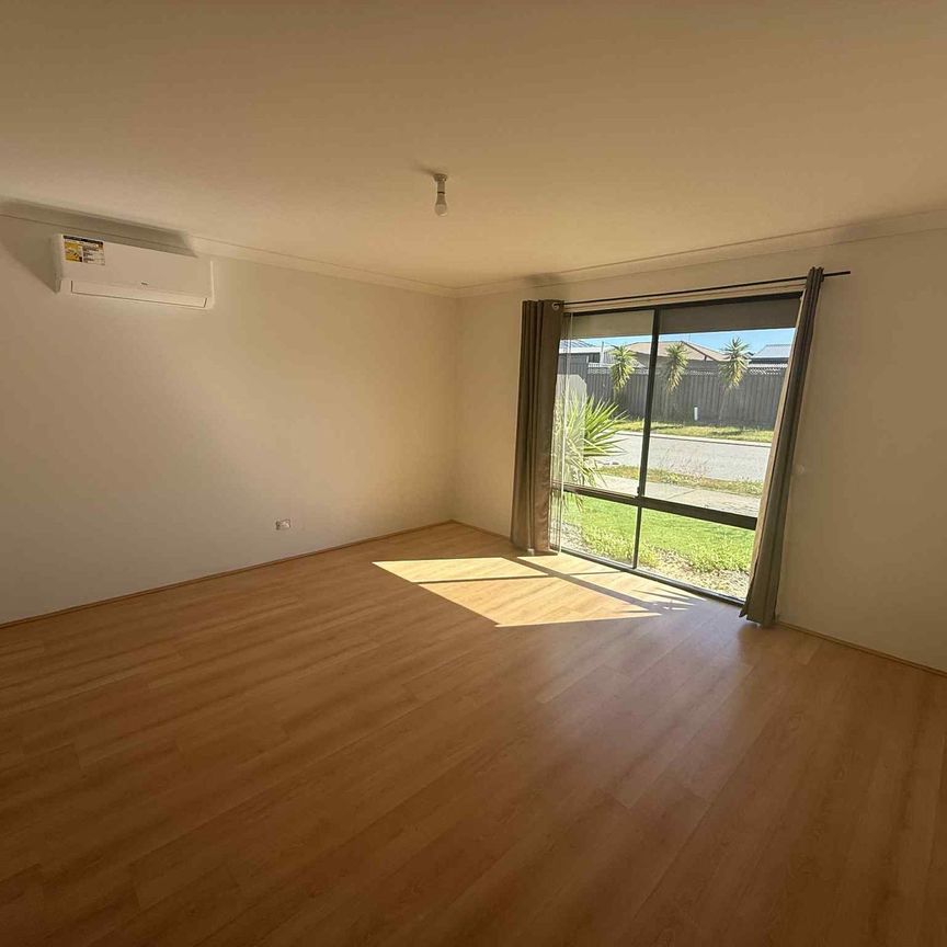 Charming Home in Baldivis - Photo 1