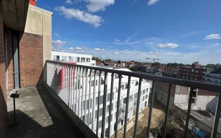 Appartement à louer 2 pièces • 62,60 m2 Lille - Photo 5