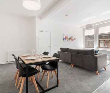 3 bedroom apartment to rent - Photo 4