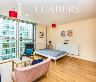 studio to rent Rillaton Walk, Milton Keynes, Buckinghamshire, MK9 - Photo 2