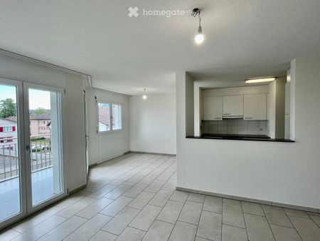Schöne, helle, ruhige und neu renovierte 4.5-Zimmerwohnung mit grossem Balkon nach Vereinbarung - Foto 3