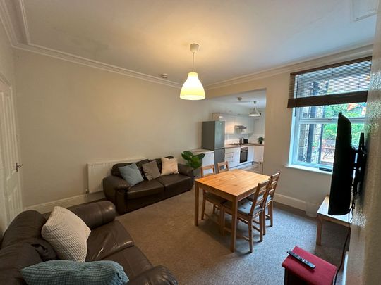 5 bedroom house share to rent - Photo 1