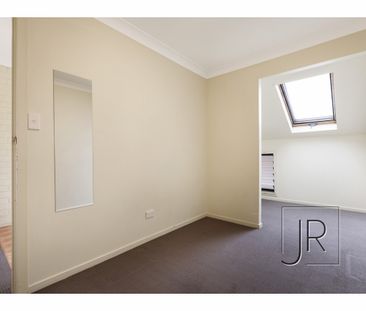 1 / 6 Orvieto Avenue, - Photo 2